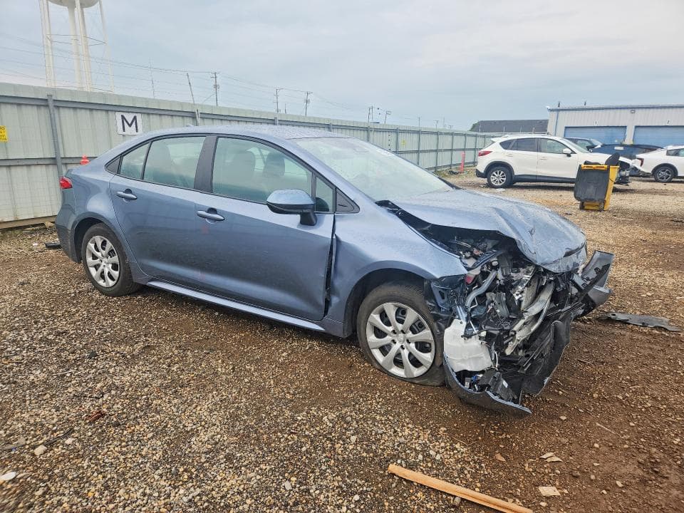 2026 TOYOTA COROLLA LE 4