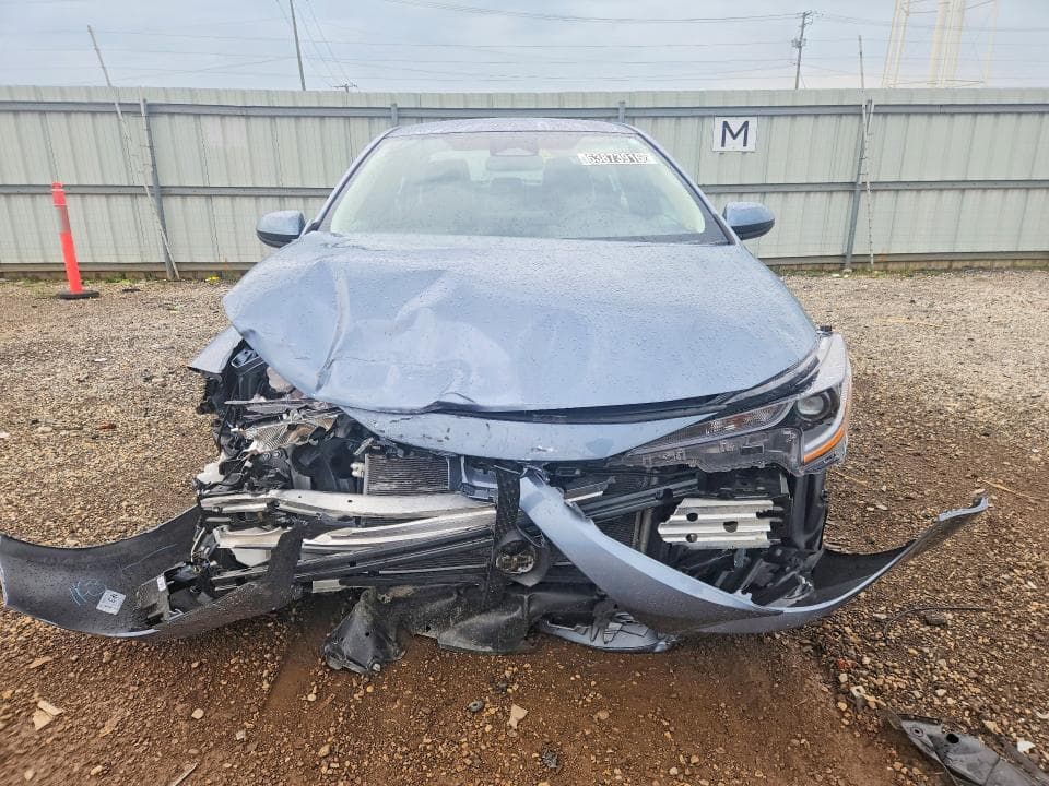 2026 TOYOTA COROLLA LE 5