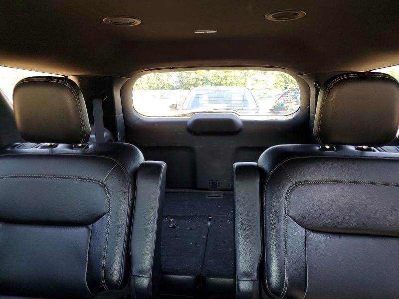 2020 FORD EXPLORER XLT 10