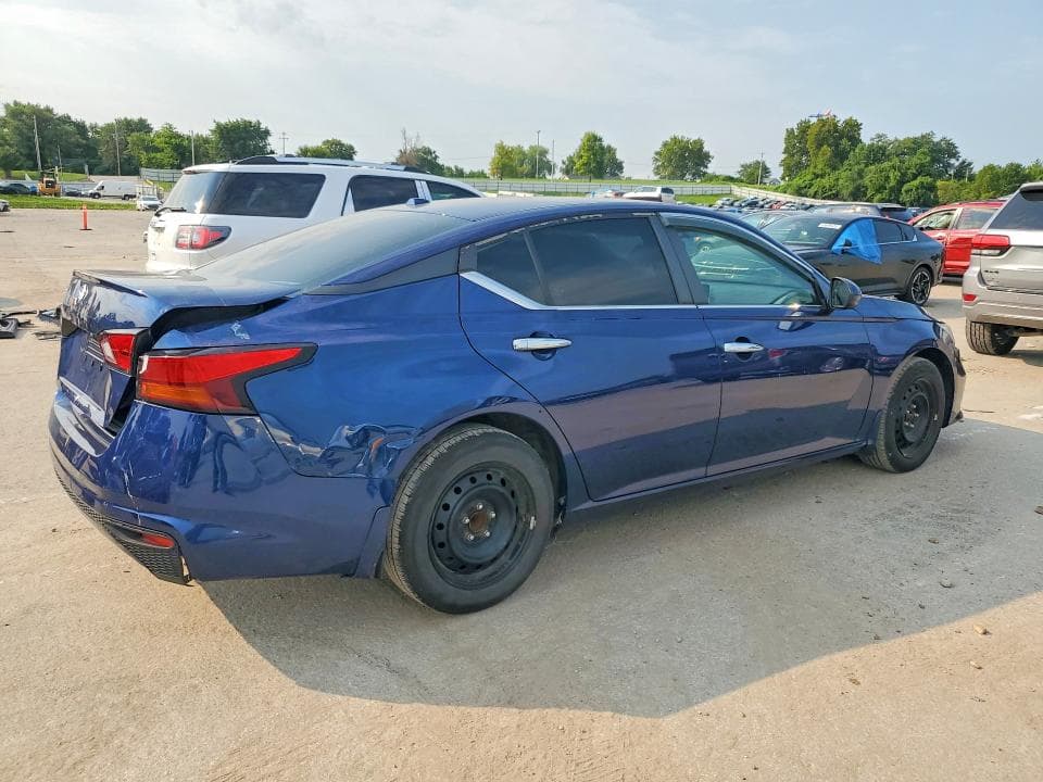 2020 NISSAN ALTIMA S 3