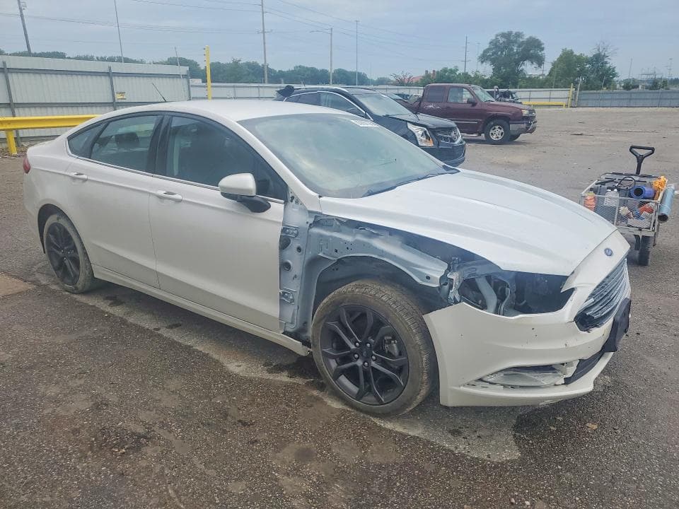 2018 FORD FUSION SE 4