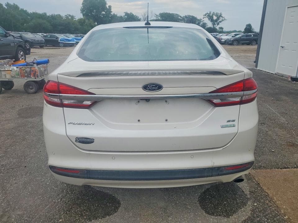 2018 FORD FUSION SE 6