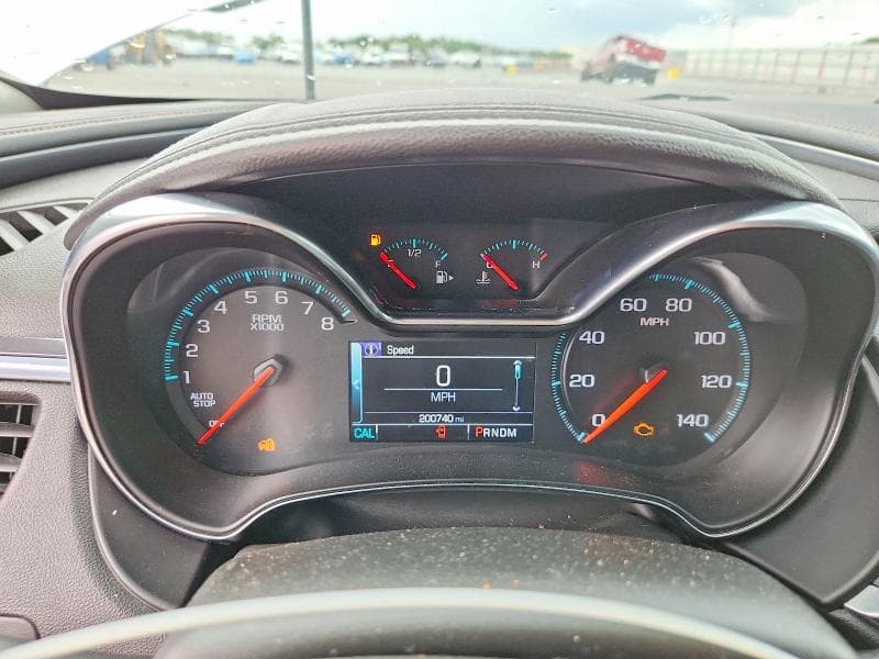 2017 CHEVROLET IMPALA LT 9