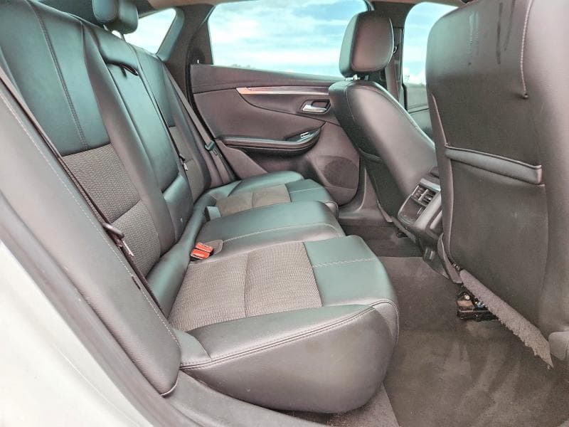 2017 CHEVROLET IMPALA LT 10