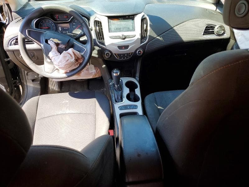 2017 CHEVROLET CRUZE LS 8