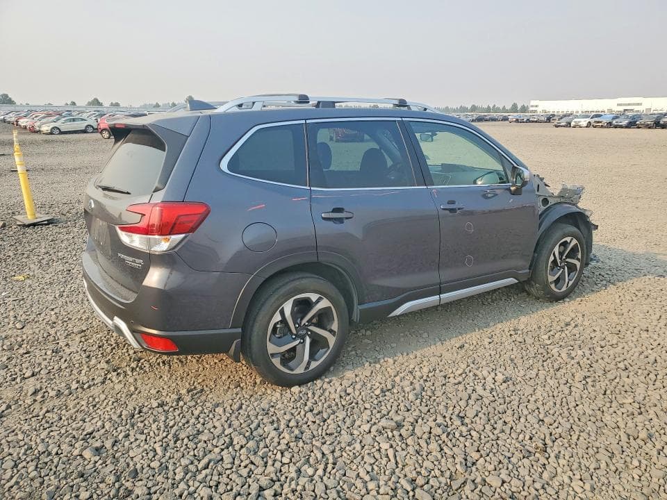 2022 SUBARU FORESTER TOURING 3