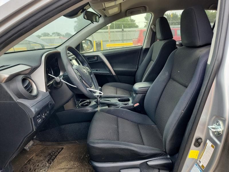 2018 TOYOTA RAV4 LE 7