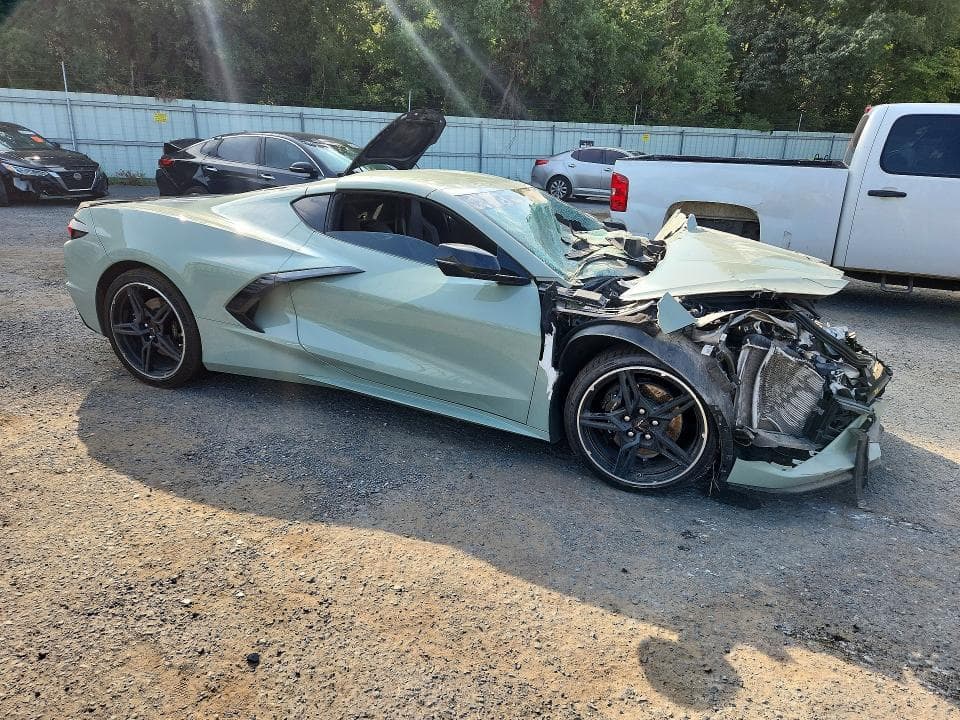 2024 CHEVROLET CORVETTE STINGRAY 2LT 4