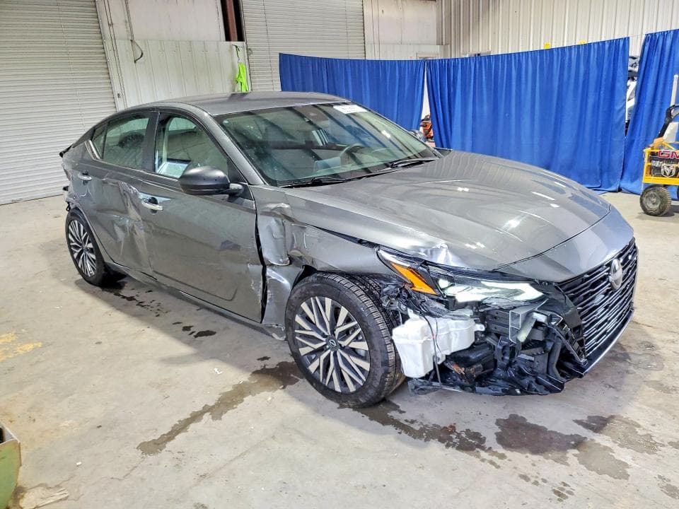 2025 NISSAN ALTIMA SV 4