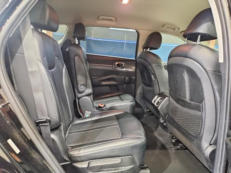 2023 KIA SORENTO EX 11