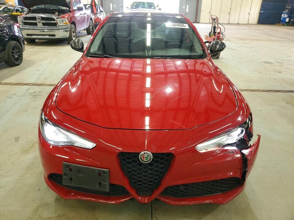 2019 ALFA ROMEO GIULIA (952) 5