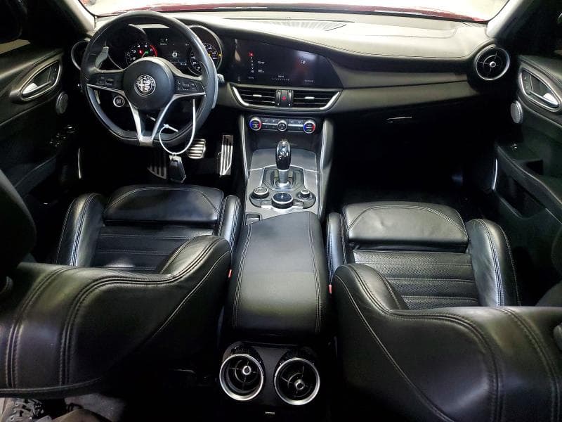 2019 ALFA ROMEO GIULIA (952) 8