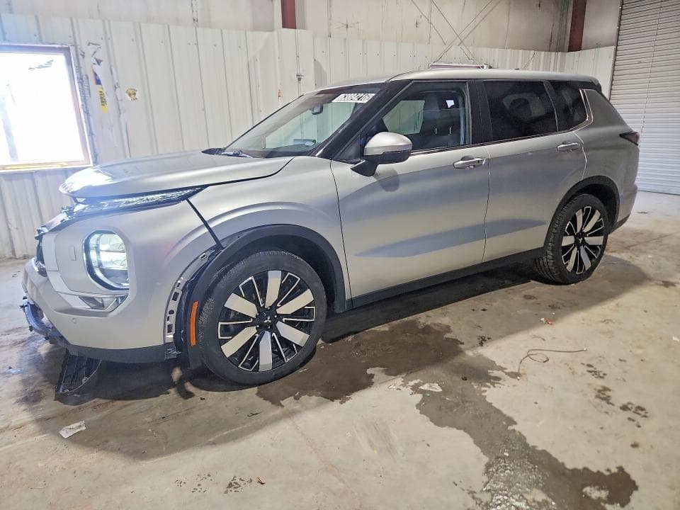 2025 MITSUBISHI OUTLANDER SE - 1