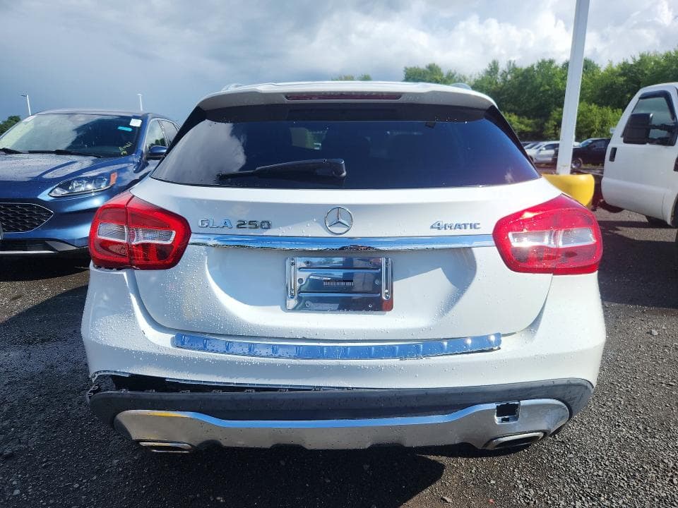 2018 MERCEDES-BENZ GLA 250 4MATIC 6