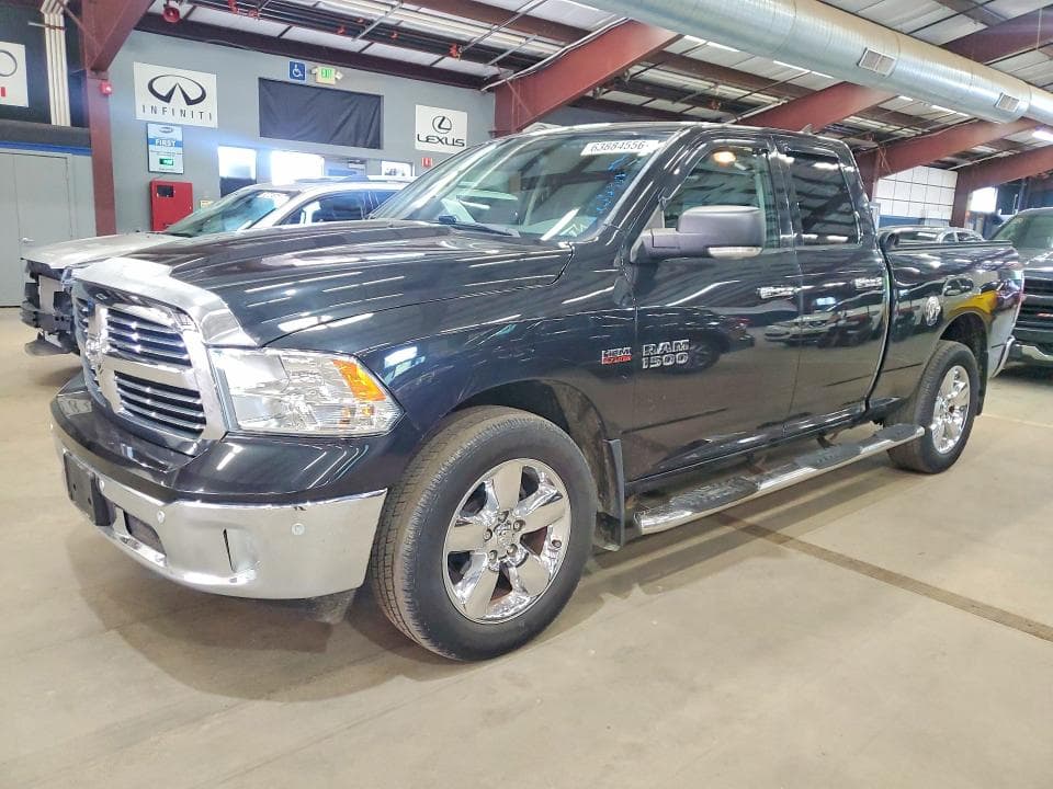 2017 RAM 1500 SLT - 1
