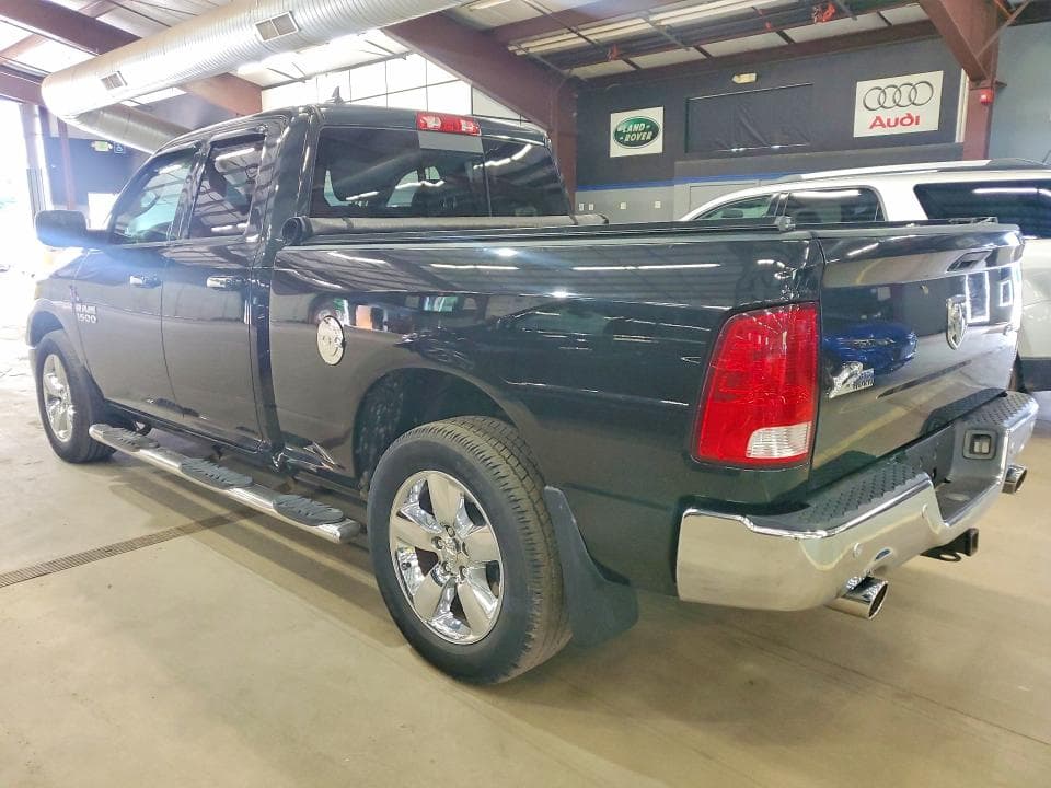 2017 RAM 1500 SLT 2