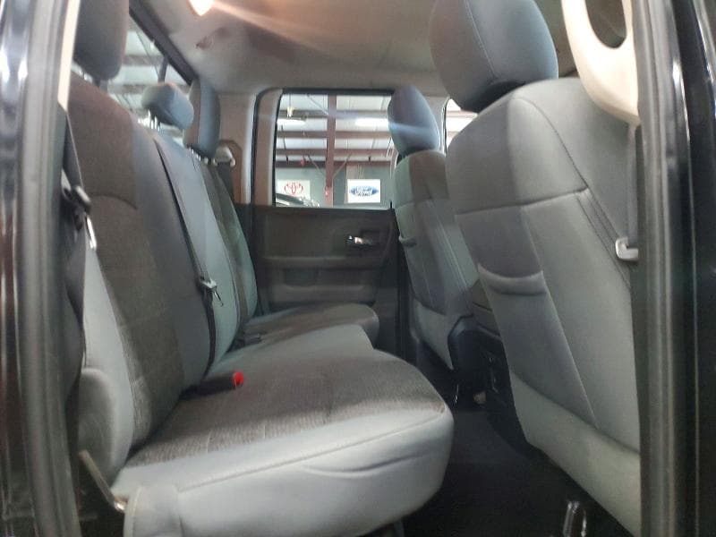 2017 RAM 1500 SLT 10