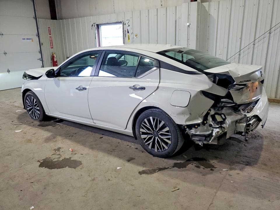2025 NISSAN ALTIMA SV 2