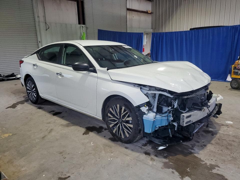 2025 NISSAN ALTIMA SV 4