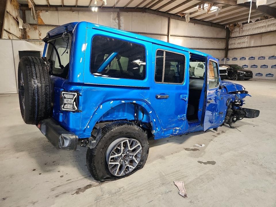 2025 JEEP WRANGLER SAHARA 3