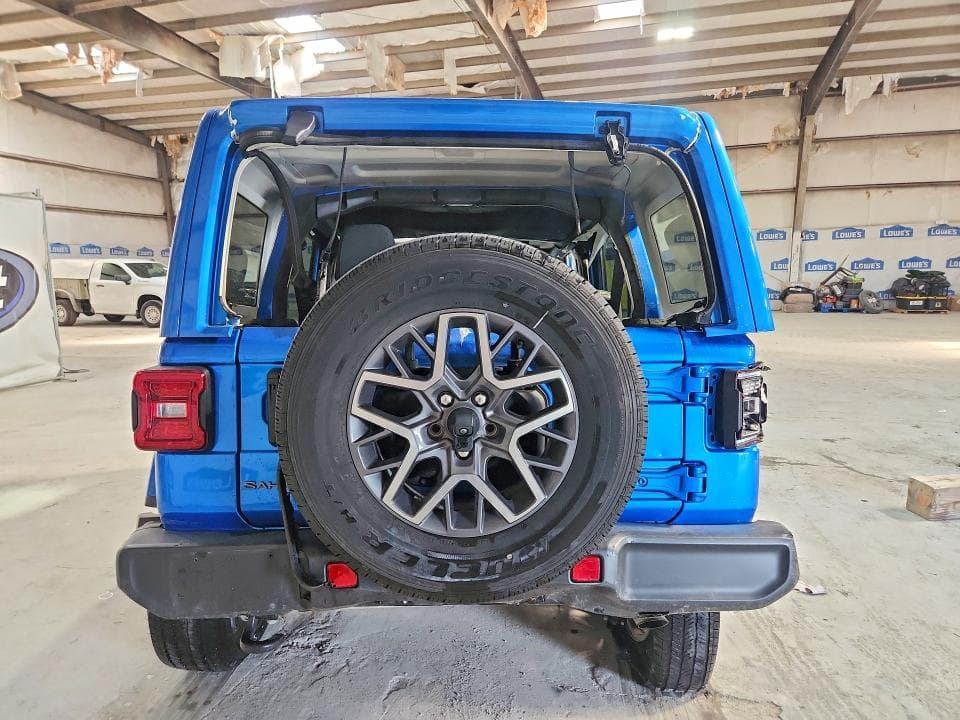 2025 JEEP WRANGLER SAHARA 6