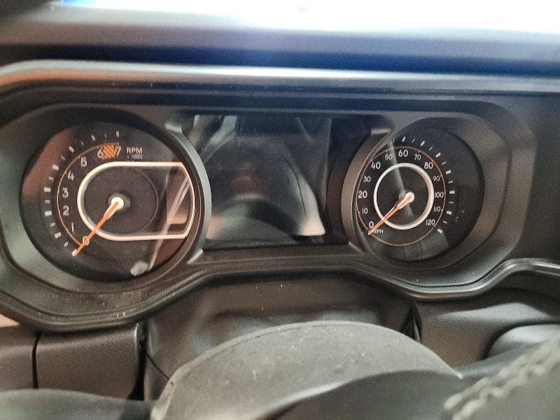 2025 JEEP WRANGLER SAHARA 9