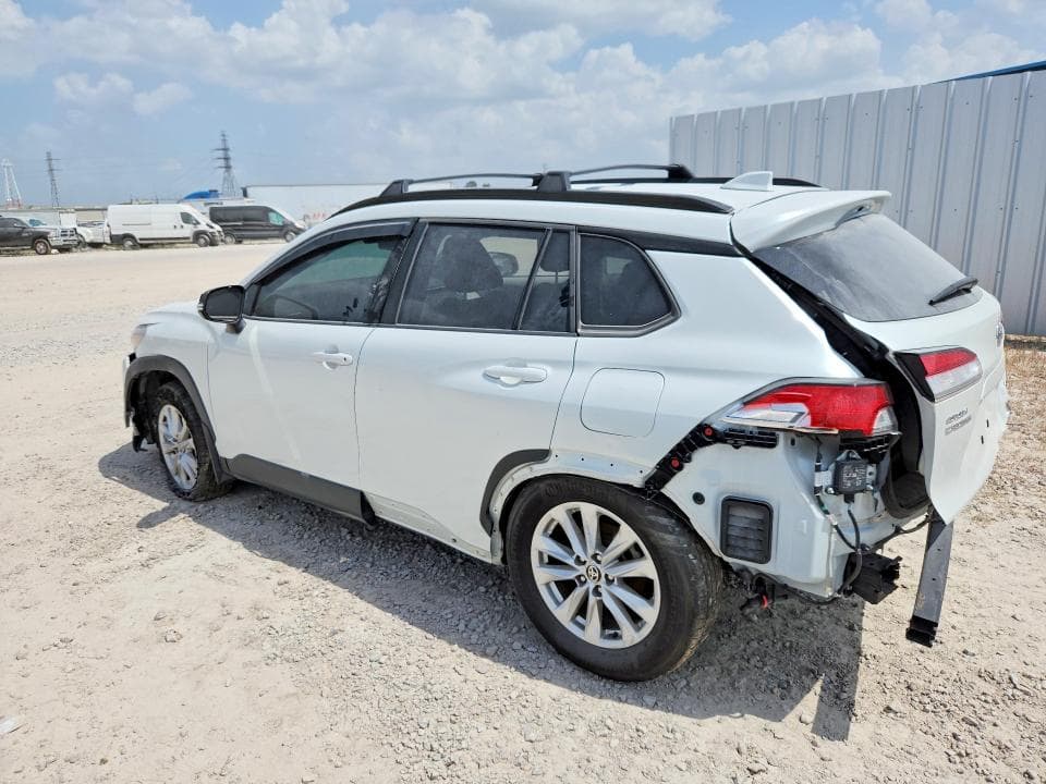 2023 TOYOTA COROLLA CROSS LE 2