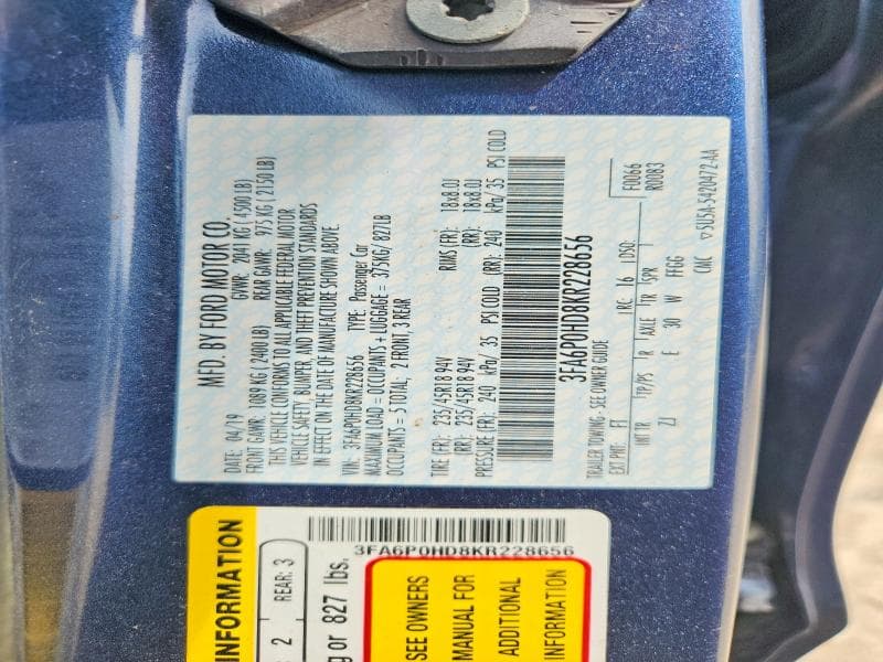 2019 FORD FUSION SE 12