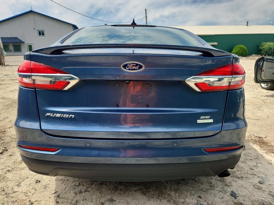 2019 FORD FUSION SE 6