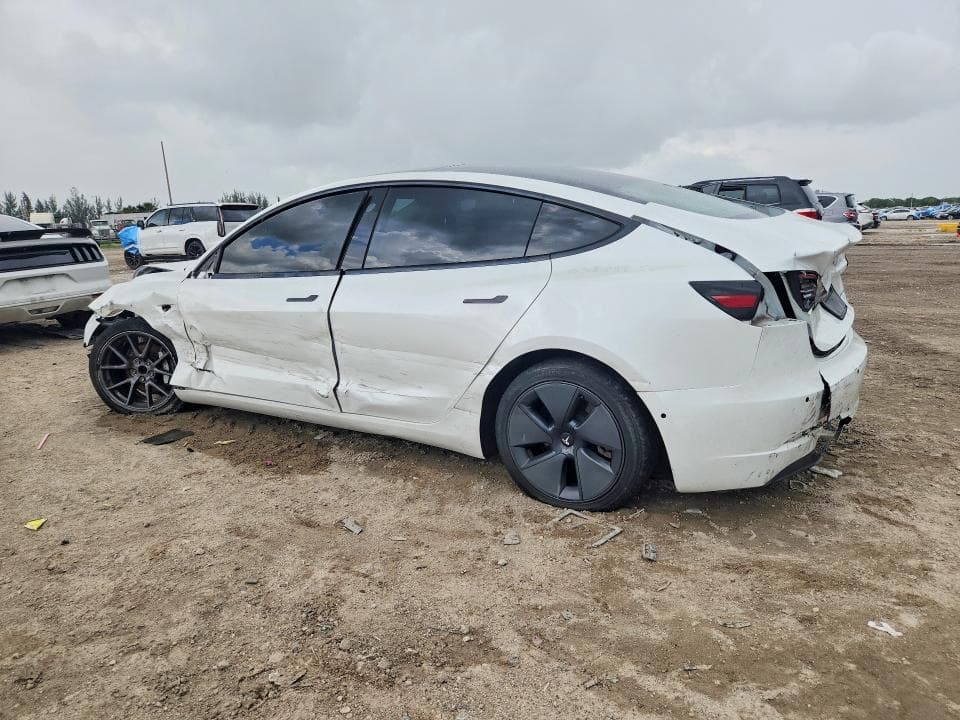 2021 TESLA MODEL 3 2
