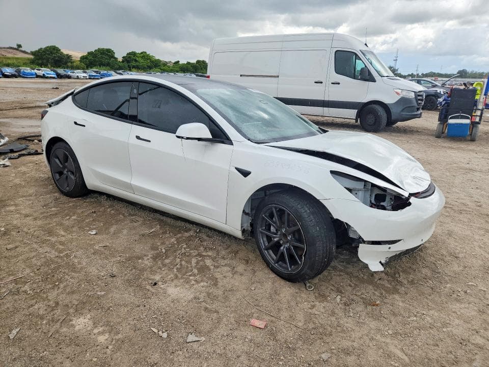 2021 TESLA MODEL 3 4