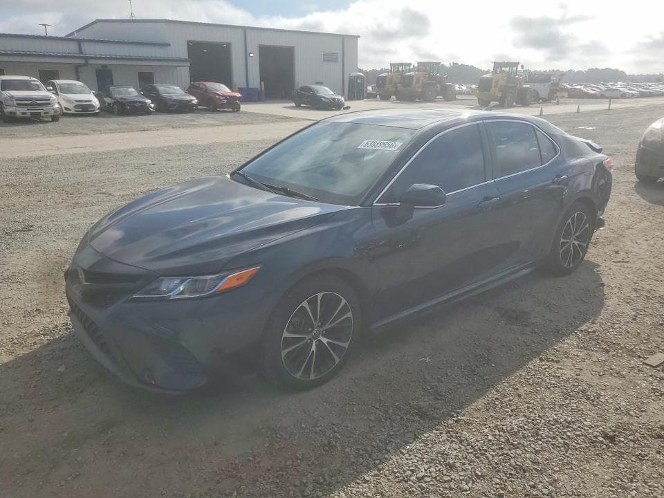 2020 TOYOTA CAMRY SE - 1