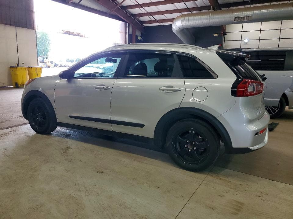 2018 KIA NIRO LX 2