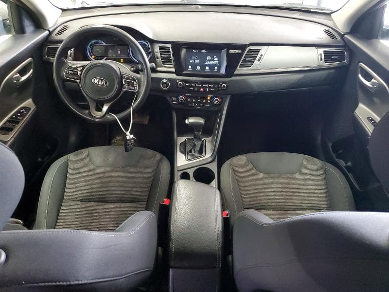 2018 KIA NIRO LX 8