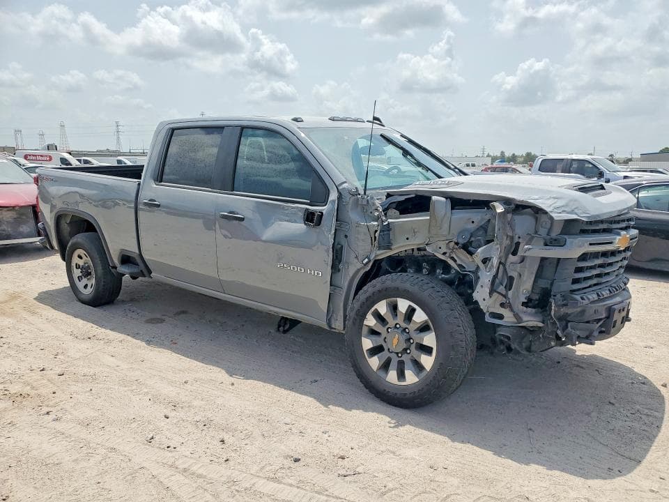 2025 CHEVROLET SILVERADO K2500 CUSTOM 4