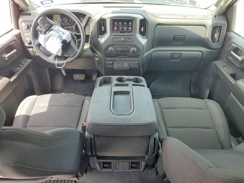 2025 CHEVROLET SILVERADO K2500 CUSTOM 8