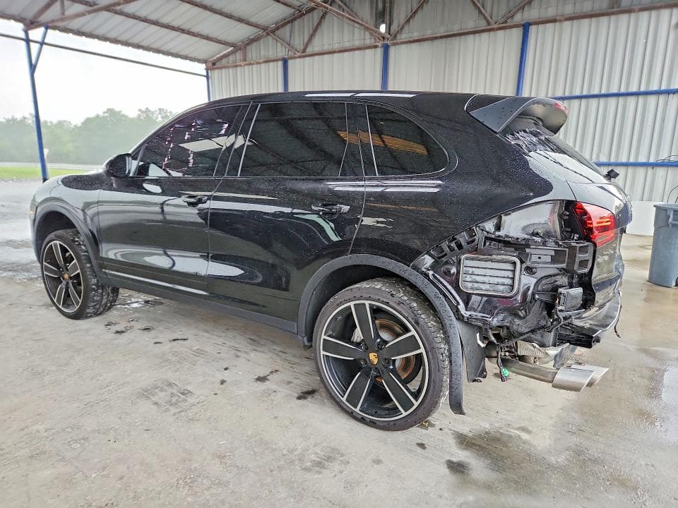 2018 PORSCHE CAYENNE S 2