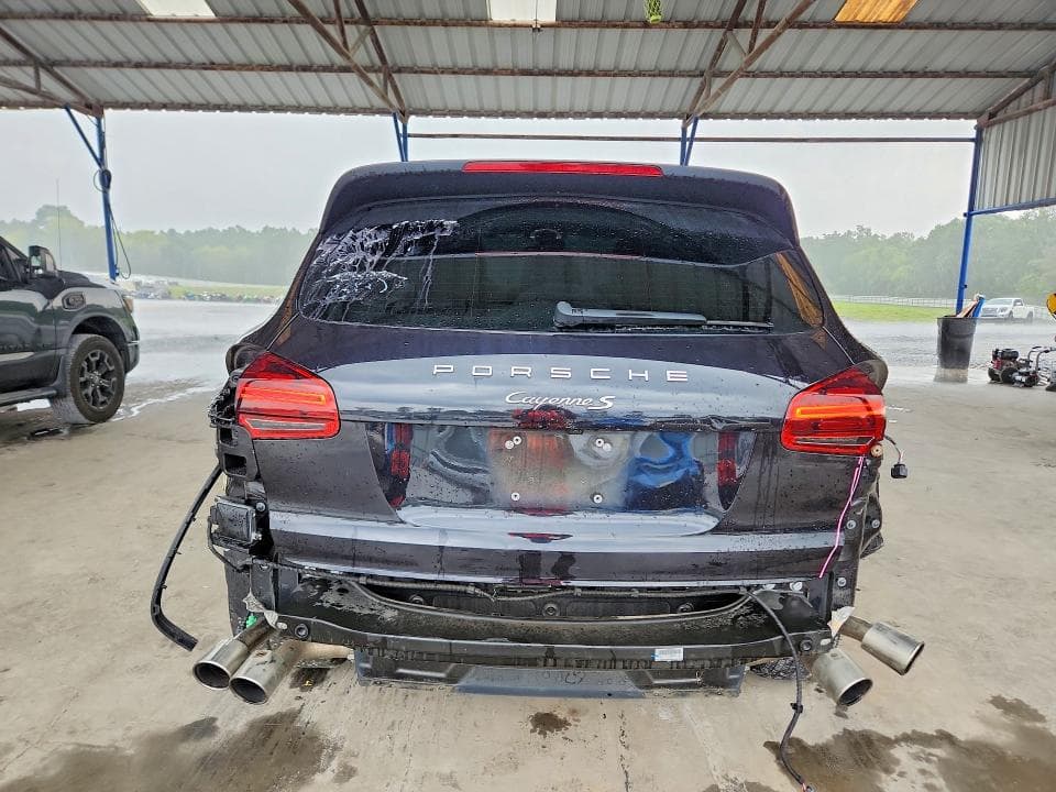 2018 PORSCHE CAYENNE S 6