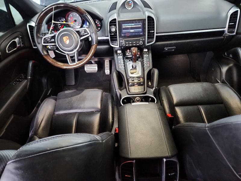 2018 PORSCHE CAYENNE S 8