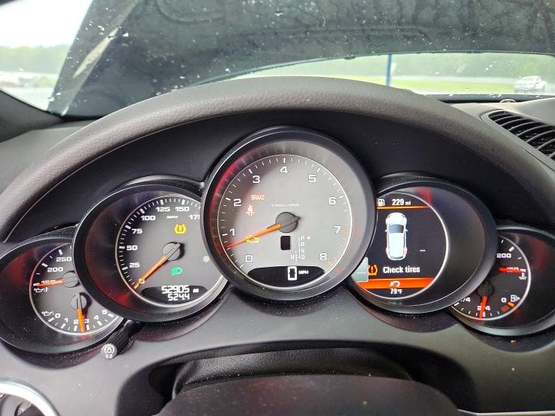 2018 PORSCHE CAYENNE S 9