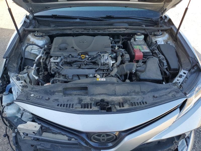 2018 TOYOTA CAMRY LE 11