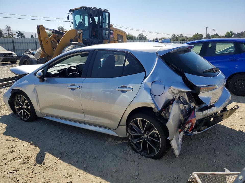 2022 TOYOTA COROLLA XSE 2