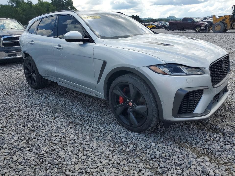 2021 JAGUAR F-PACE SVR 4
