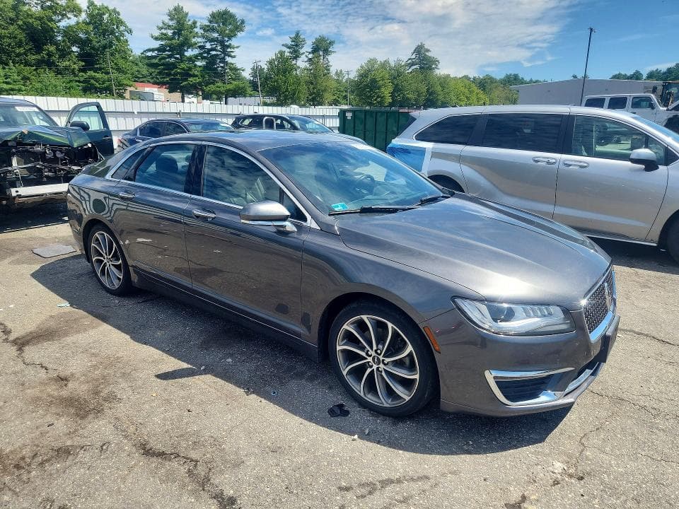 2018 LINCOLN MKZ RESERVE 4