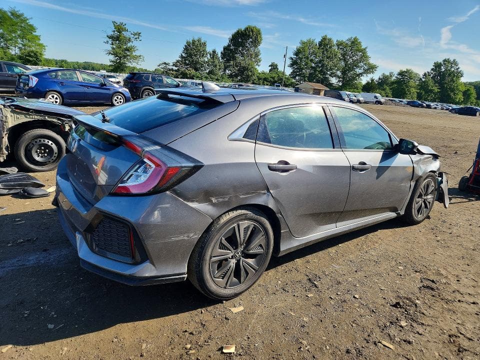 2018 HONDA CIVIC EX 3