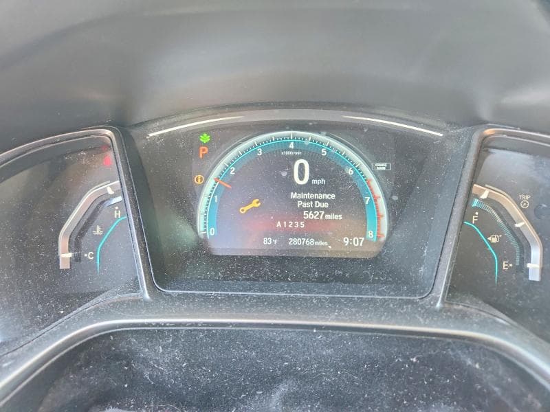 2018 HONDA CIVIC EX 9