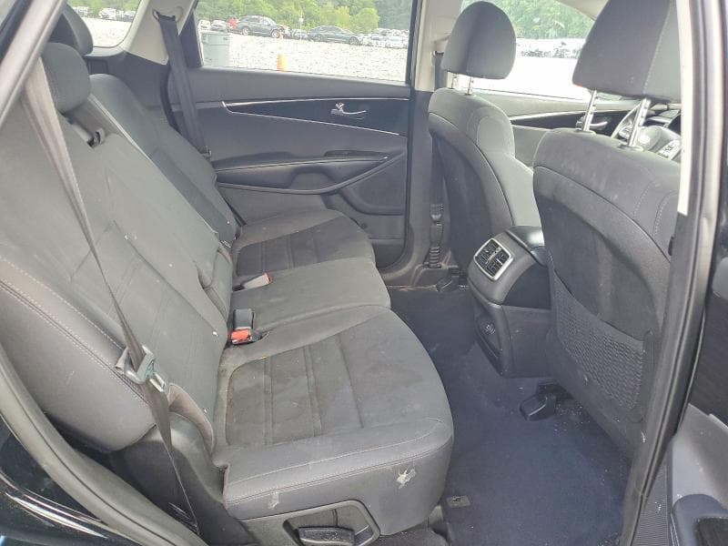 2019 KIA SORENTO L 11