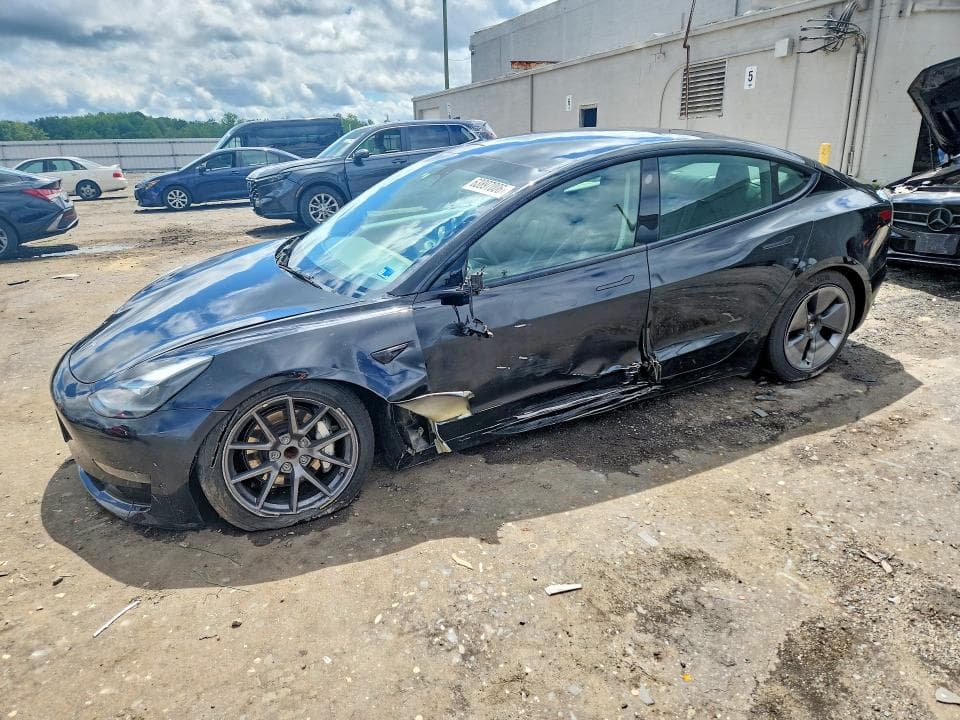 2022 TESLA MODEL 3 - 1