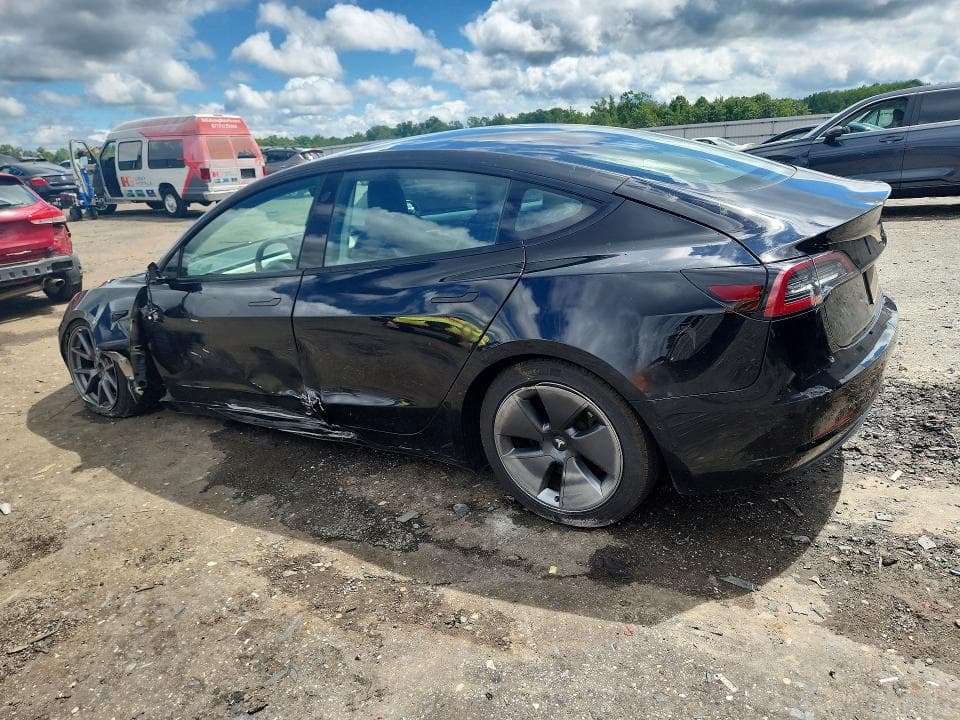 2022 TESLA MODEL 3 2
