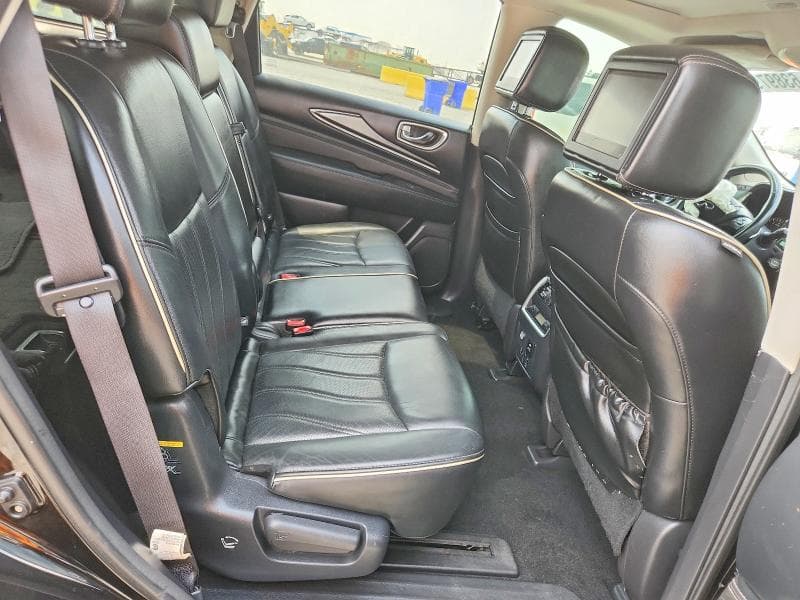 2017 INFINITI QX60 BASE 11